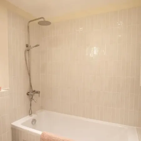 Stylish 2-Bedroom Apartment With Terrace & Parking Near Bercy Arena Paris Exterior foto